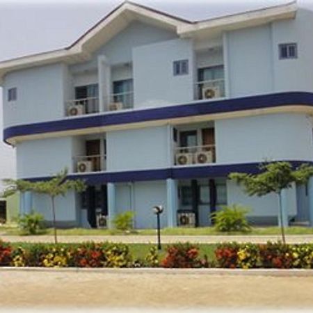 Brookvale Hotel Weija Exterior photo