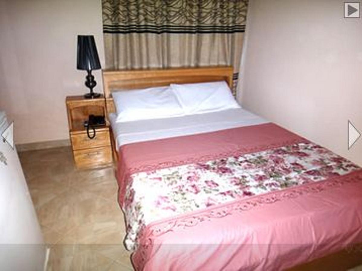 Brookvale Hotel Weija Exterior photo